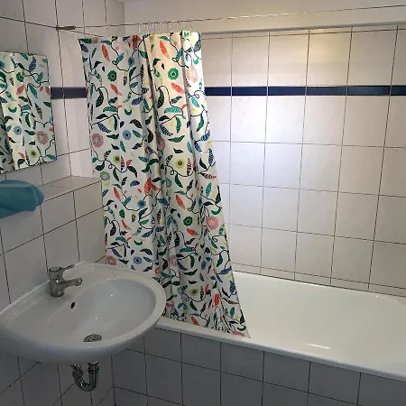 Ferienwohnung Zentral In *